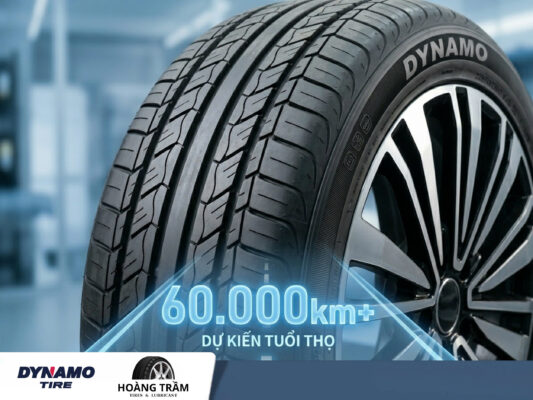 Tài xế xe dịch vụ thay lốp Dynamo tại Hoàng Trầm Tires để tối ưu chi phí